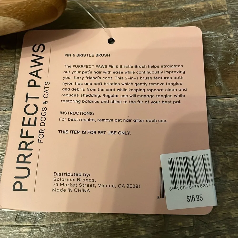 Bath & Body Works Perfect Paws Pin and Bristle Brush🖤